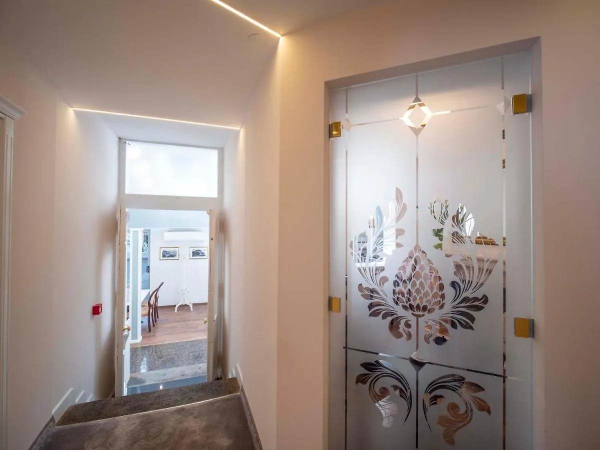 The Moon Boutique Hotel Σόφια Βουλγαρία
