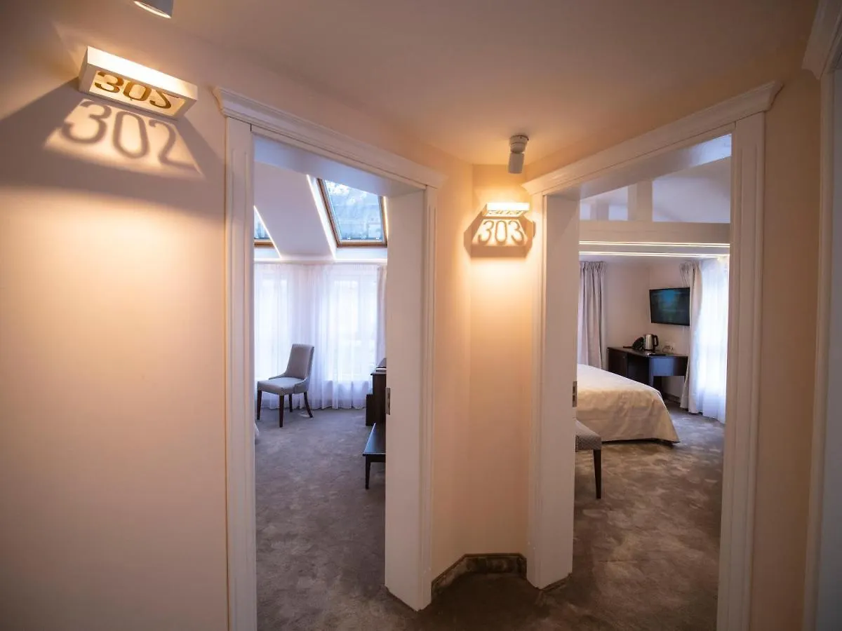 The Moon Boutique Hotel Σόφια